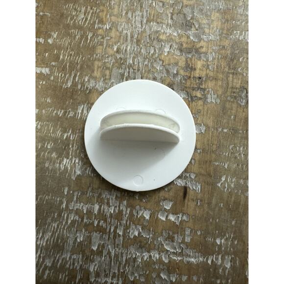 Winnie the Pooh Candy Land Characters 1998 Replacement Pieces Tigger and Eeyore - Picture 9 of 9